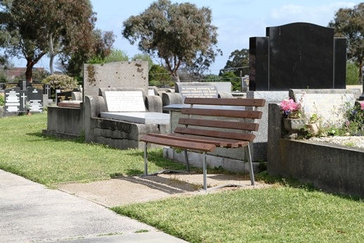 Frankston Cemetery Monument