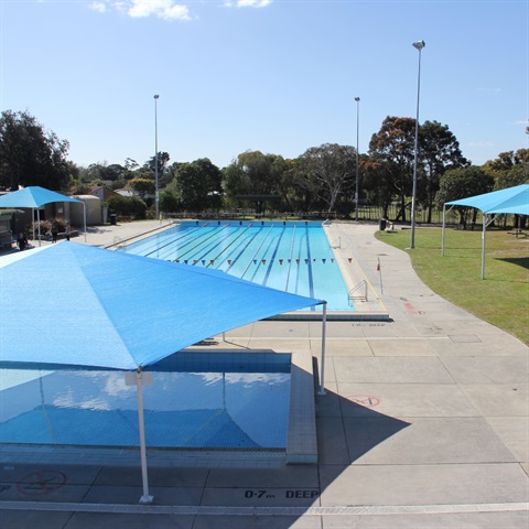 Pines Forest Aquatic Centre