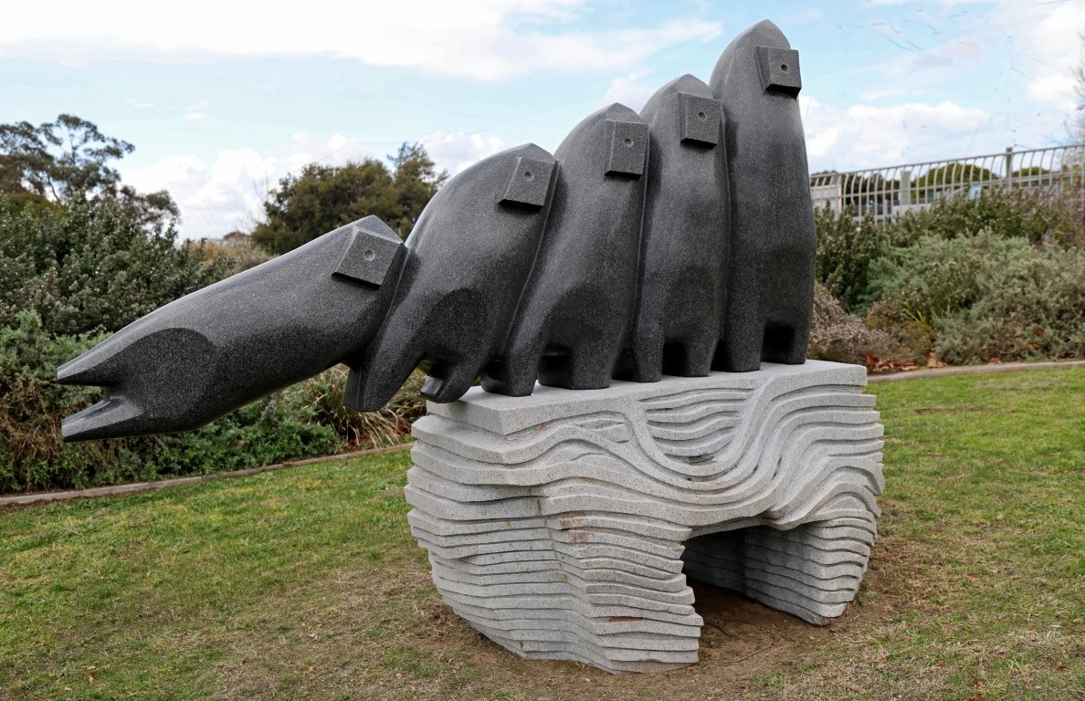The_Wind_Is_Blowing_02 (Medium).jpg