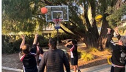 Frankston-North-Hangout-Tile-Image