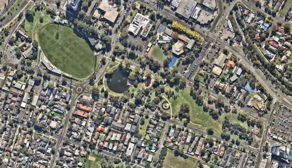 beauty-park-naming-overhead