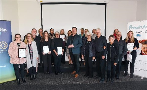 Recipients-of-Frankston-Charitable-Fund-grants-with-Mayor-Nathan-Conroy